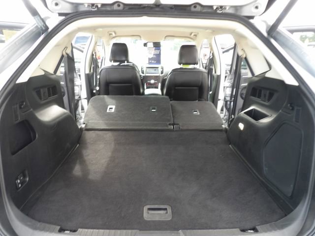 Certified 2020 Ford Edge Titanium image 28