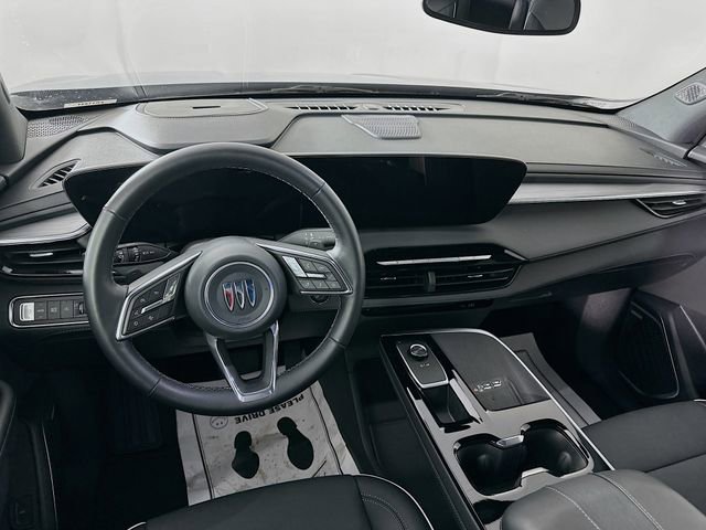 Used 2025 Buick Enclave Preferred FWD image 28