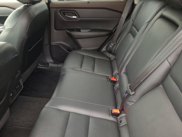 Used 2022 Nissan Rogue SL w/ SL Premium Package AWD/4WD image 17