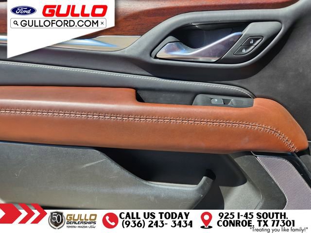 Used 2024 GMC Yukon XL Denali Ultimate AWD/4WD image 17