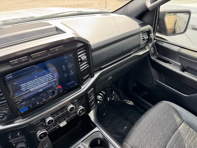 Certified 2021 Ford F150 XLT w/ Equipment Group 302A High image 28