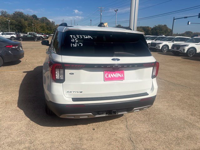 Certified 2025 Ford Explorer Active w/ Active Comfort Package RWD image 8
