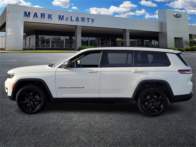 Used 2023 Jeep Grand Cherokee L Laredo image 6