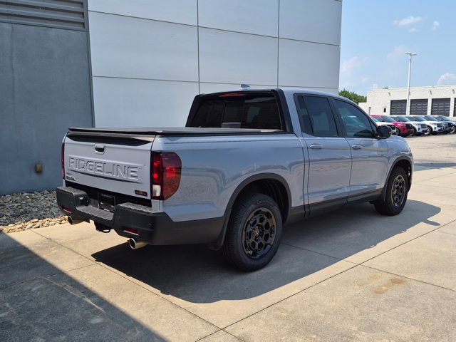 Used 2025 Honda Ridgeline TrailSport+ image 4