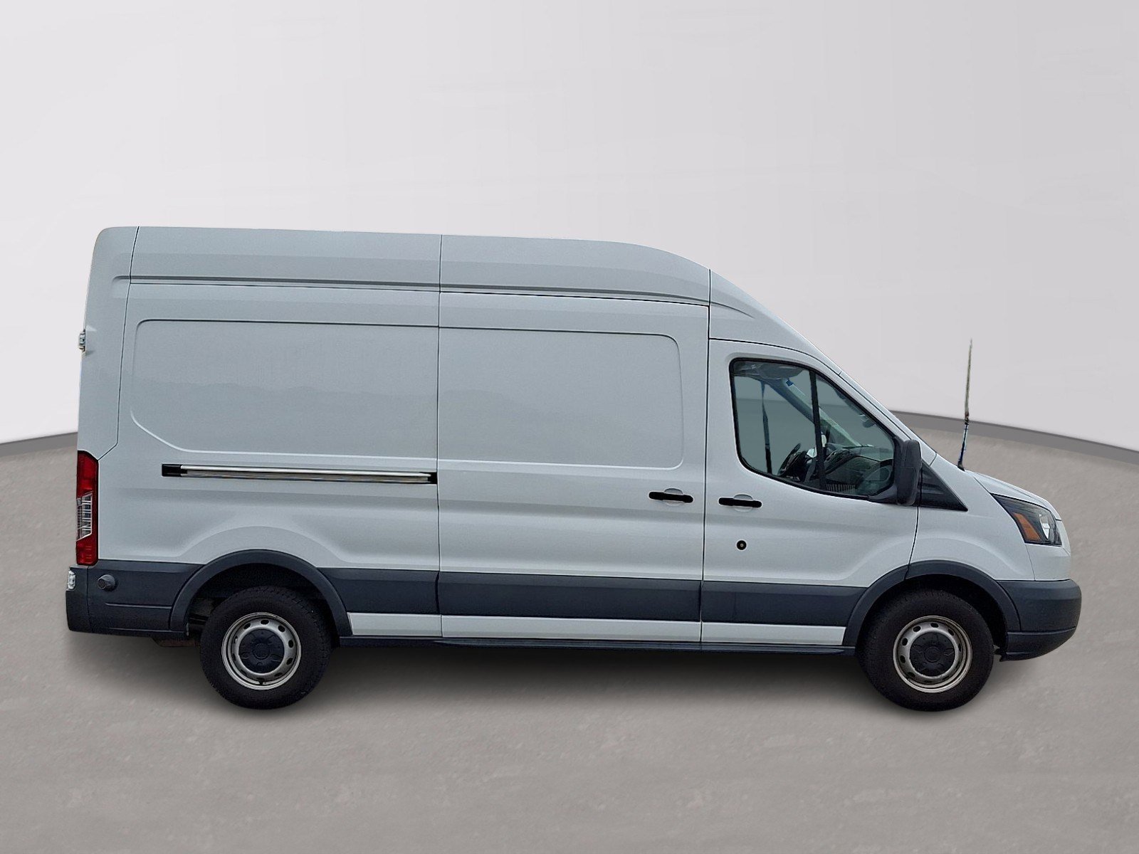 Certified 2018 Ford Transit 350 148 High Roof image 7
