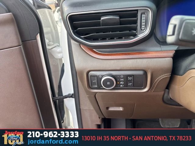 Certified 2024 Ford Explorer King Ranch w/ Technology Package RWD image 24