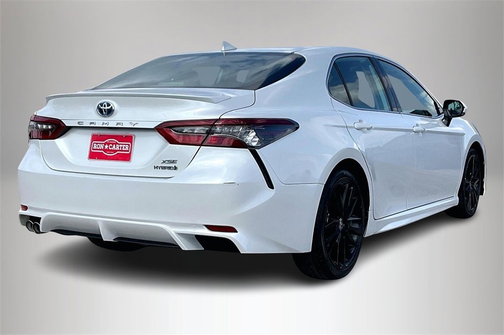 Used 2024 Toyota Camry XSE image 4
