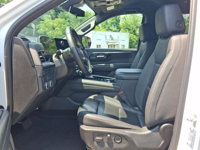 Used 2025 Chevrolet Tahoe LT RWD image 17