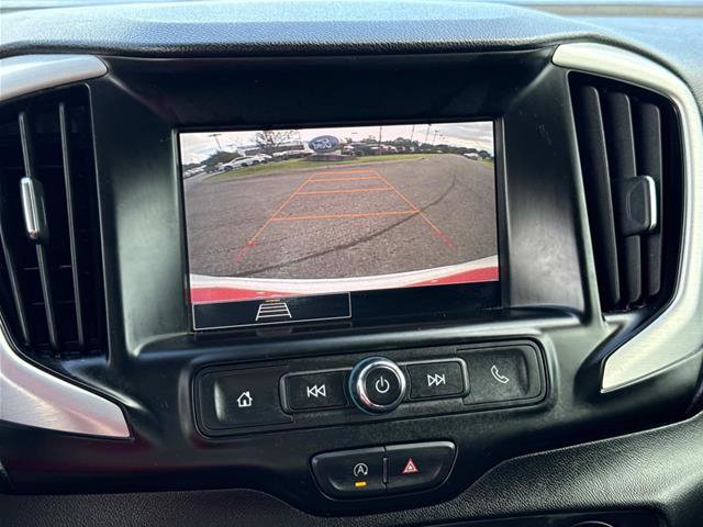 Used 2024 GMC Terrain SLE AWD/4WD image 25