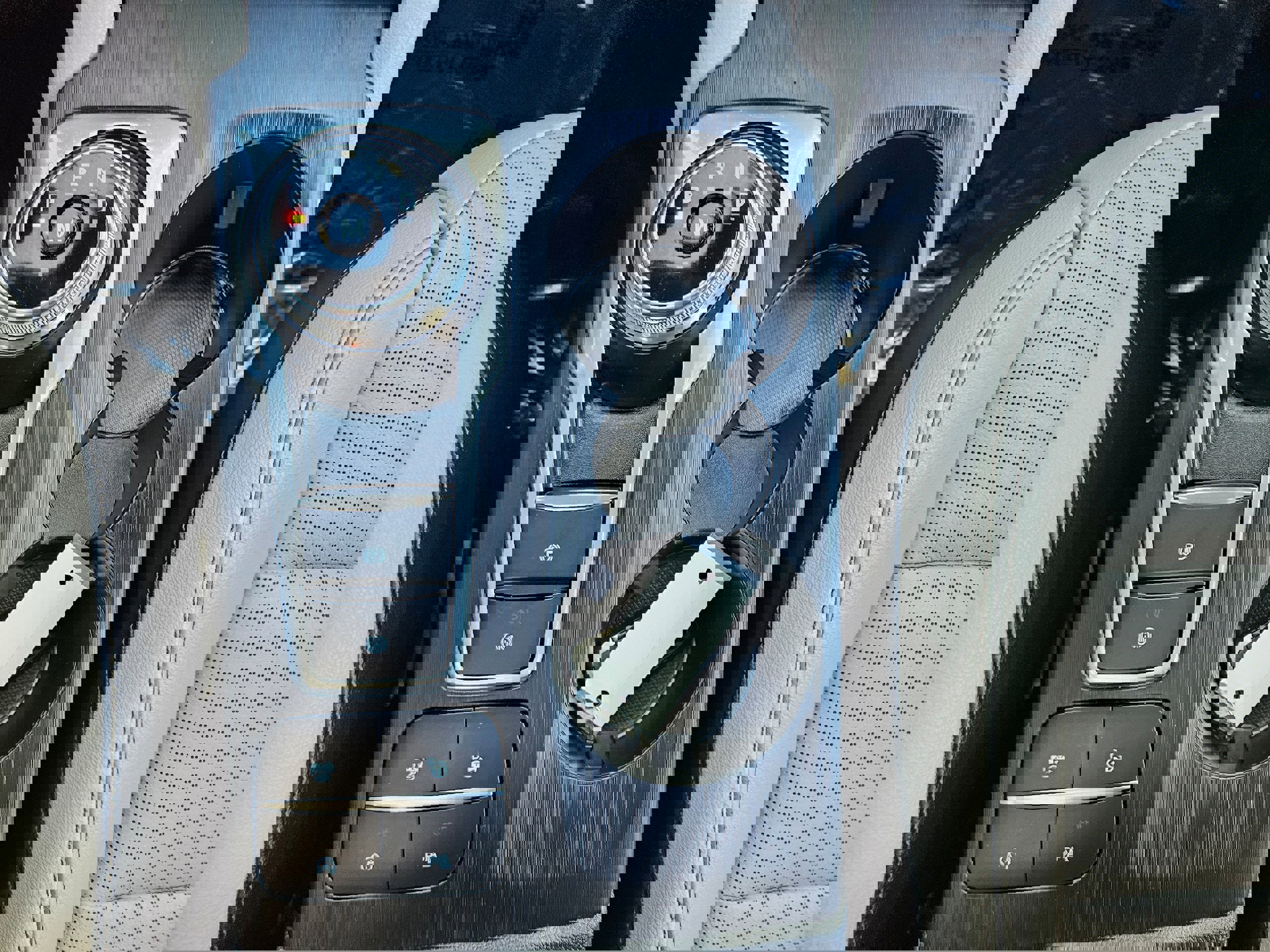 Certified 2020 Ford Escape Titanium image 18