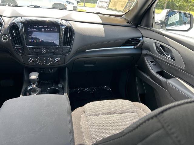 Used 2022 Chevrolet Traverse LT FWD image 11