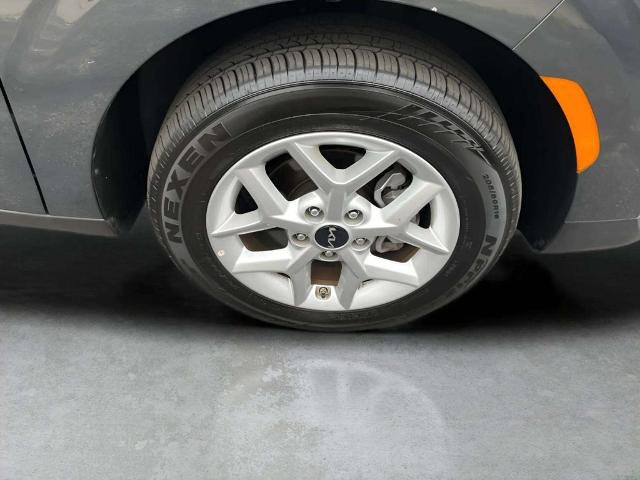Used 2025 Kia Soul LX w/ LX Technology Package FWD image 31