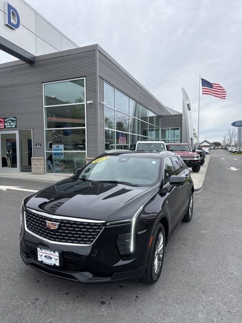 Used 2024 Cadillac XT4 Premium Luxury