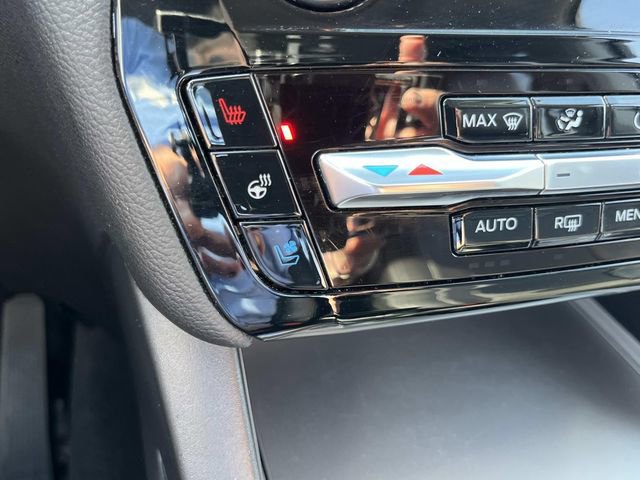 Certified 2023 Ford Explorer Limited w/ Limited Technology Package image 37