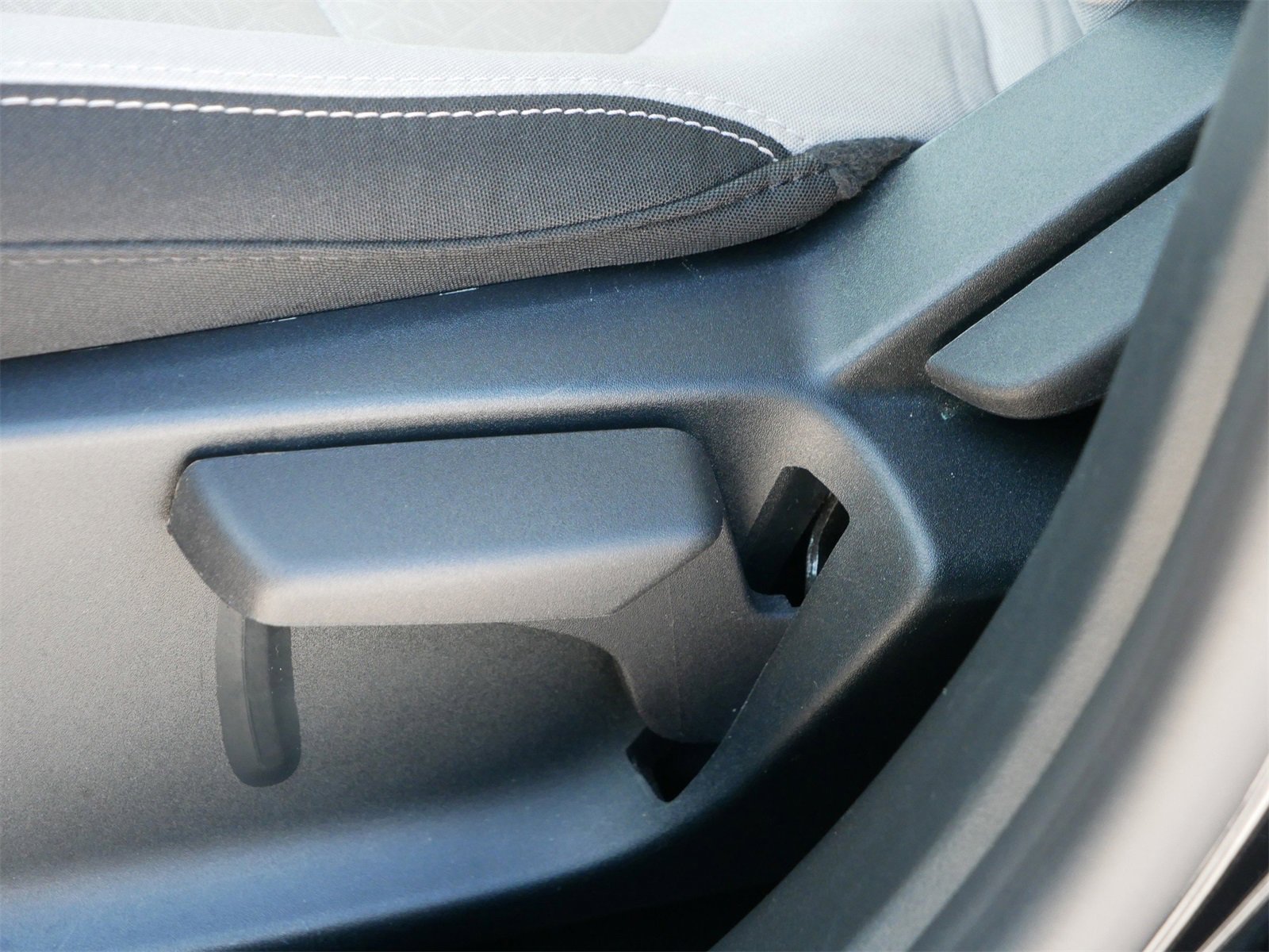 Certified 2025 Ford Escape Active image 13