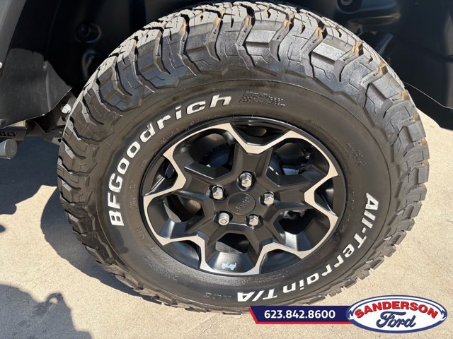 Used 2021 Jeep Wrangler Unlimited Rubicon 4xe w/ Safety Group AWD/4WD image 9