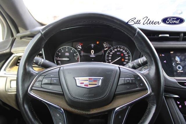 Used 2019 Cadillac XT5 Platinum image 10