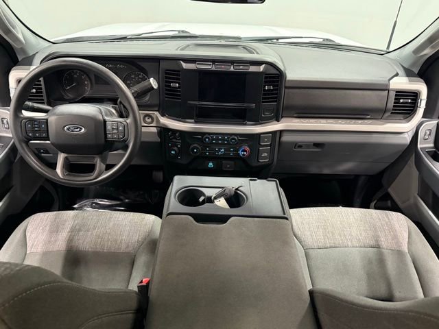Certified 2024 Ford F250 XLT image 32