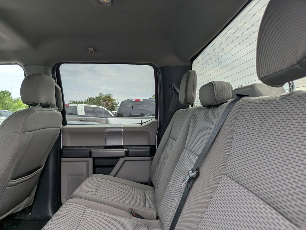 Certified 2021 Ford F250 XLT w/ XLT Premium Package AWD/4WD image 18
