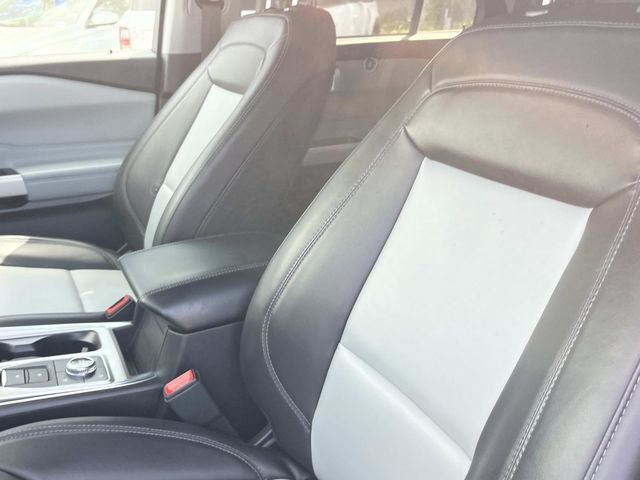 Certified 2024 Ford Explorer XLT w/ Equipment Group 202A AWD/4WD image 40