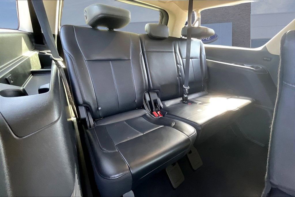 Certified 2024 Ford Expedition Max XLT image 26