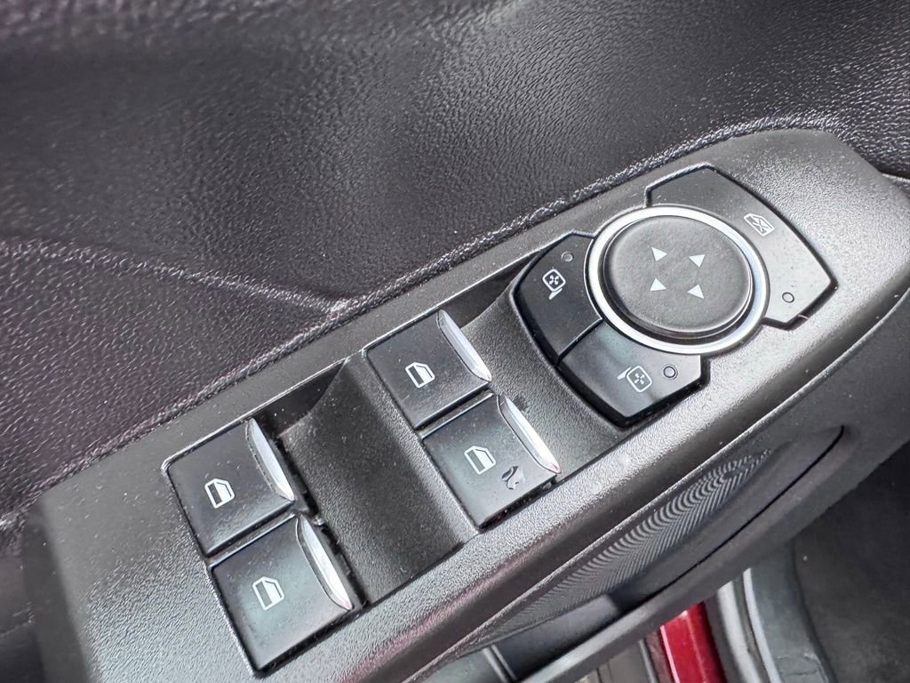 Certified 2021 Ford Escape SE image 25