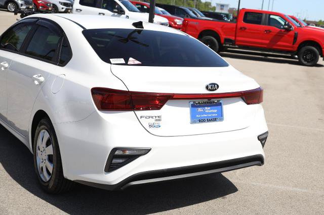 Used 2020 Kia Forte Sedan FWD image 12