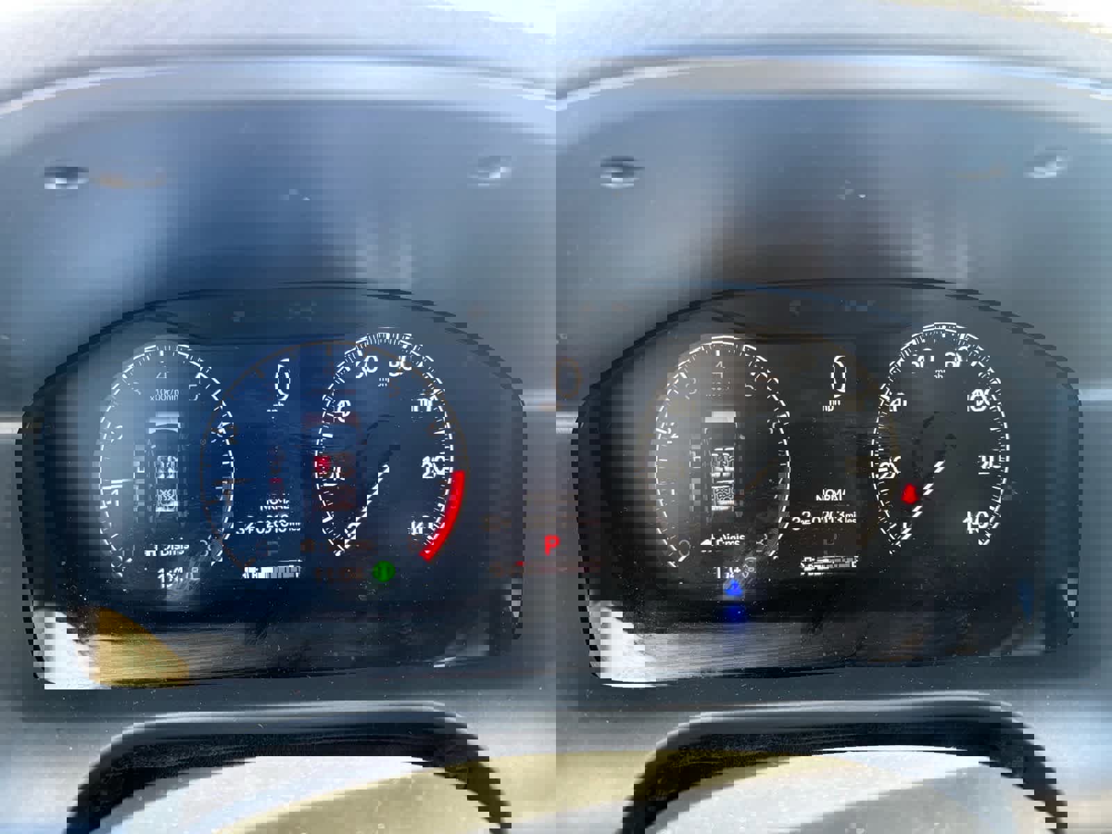 Used 2023 Honda HR-V LX image 16