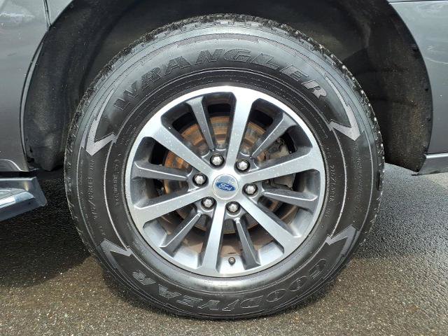Certified 2020 Ford Expedition Max XLT w/ Equipment Group 202A AWD/4WD image 28