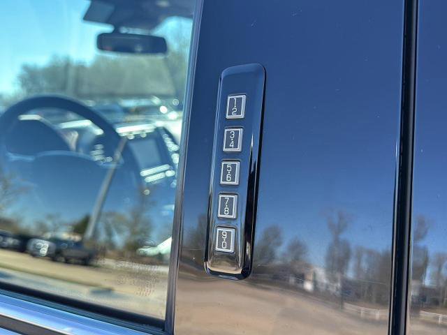 Certified 2020 Ford F150 Platinum w/ Equipment Group 701A Luxury image 11