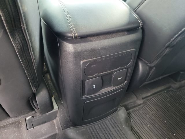 Certified 2023 Ford Explorer XLT w/ Equipment Group 202A RWD image 11