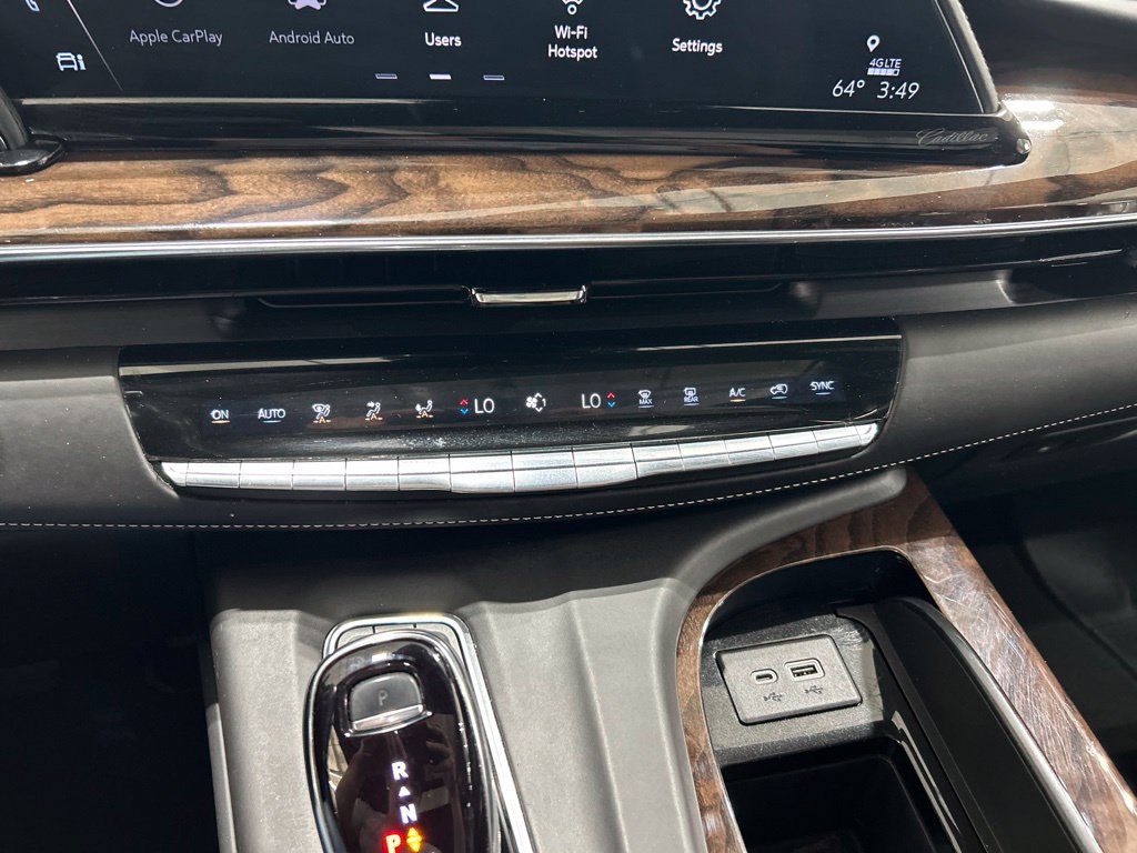 Used 2022 Cadillac Escalade Premium Luxury Platinum w/ LPO, Radiant Package AWD/4WD image 24