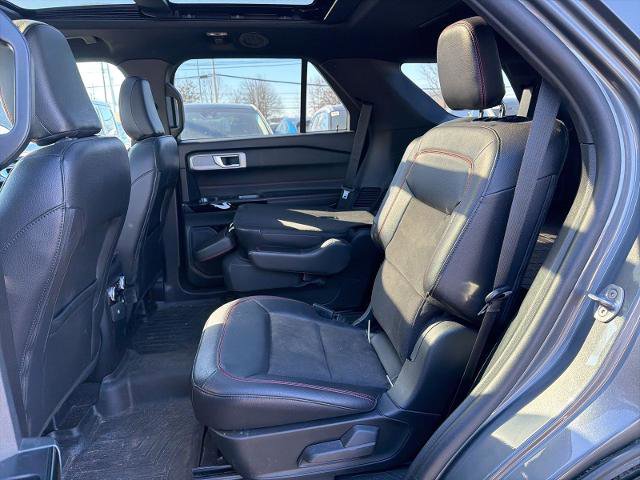 Certified 2023 Ford Explorer ST-Line w/ Class IV Trailer Tow Package image 7