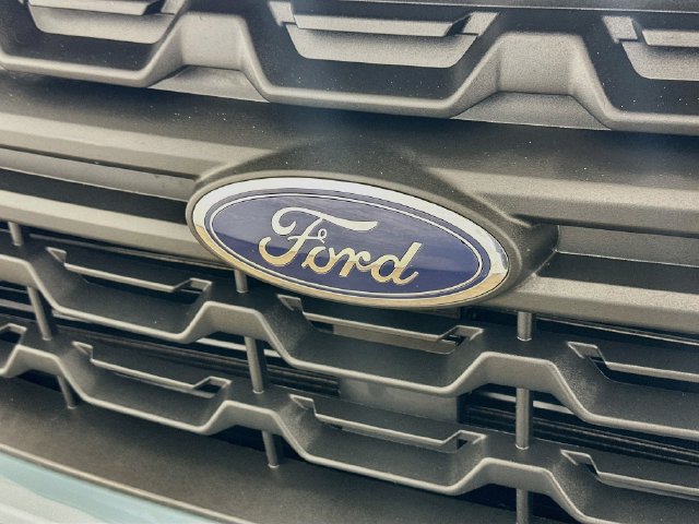 Certified 2022 Ford Maverick XL FWD image 32