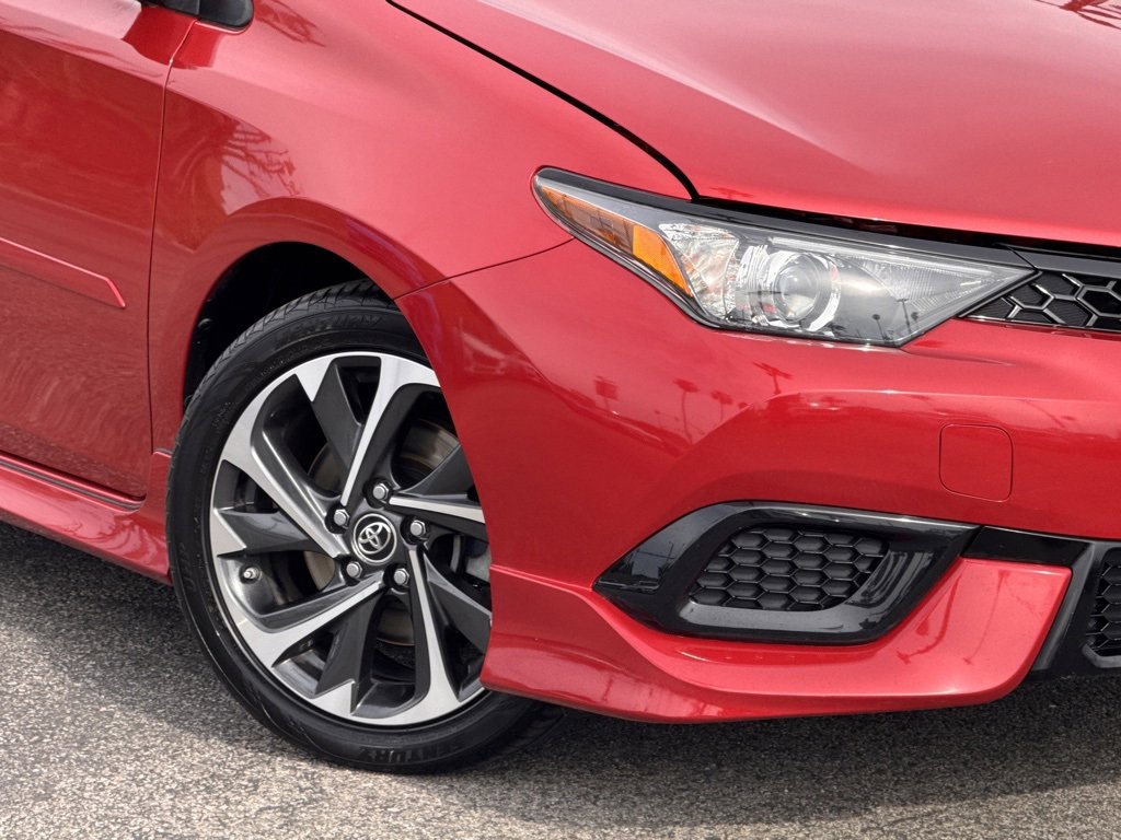 Used 2017 Toyota Corolla iM image 4