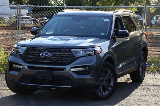 Certified 2023 Ford Explorer XLT w/ Equipment Group 202A
