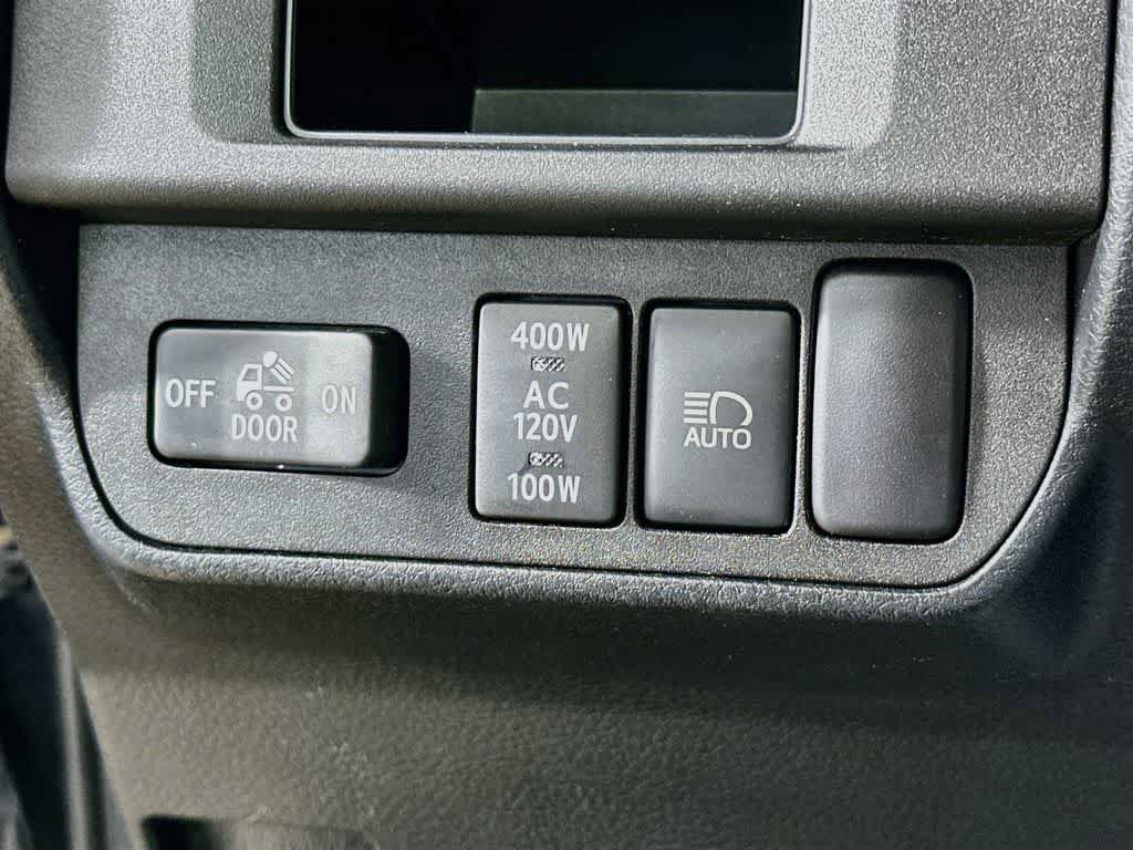 Used 2019 Toyota Tacoma 4x4 Double Cab image 26