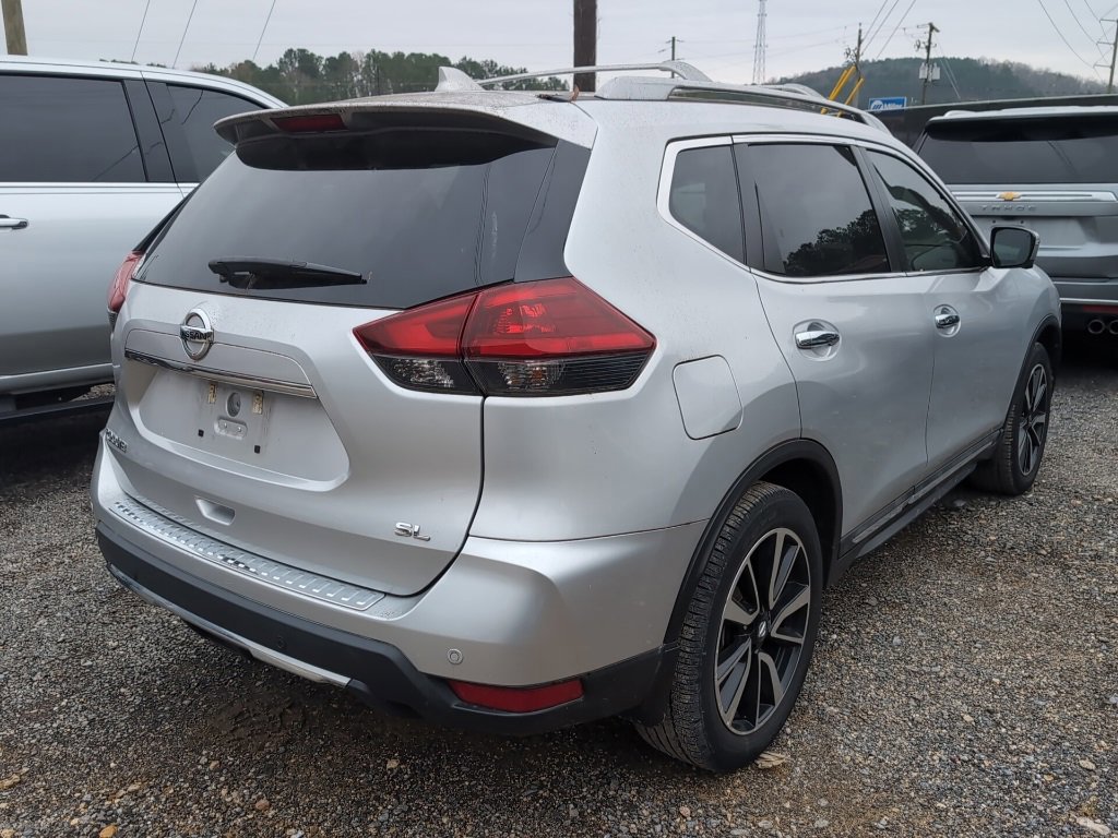 Used 2020 Nissan Rogue SL image 3