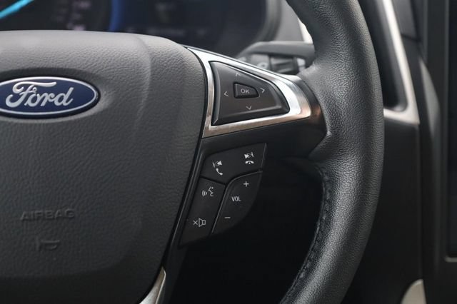Certified 2024 Ford Edge SEL AWD/4WD image 9