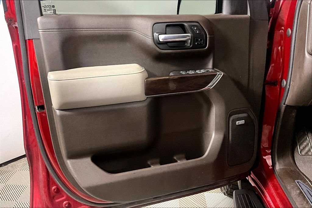 Used 2021 GMC Sierra 1500 SLT AWD/4WD image 18