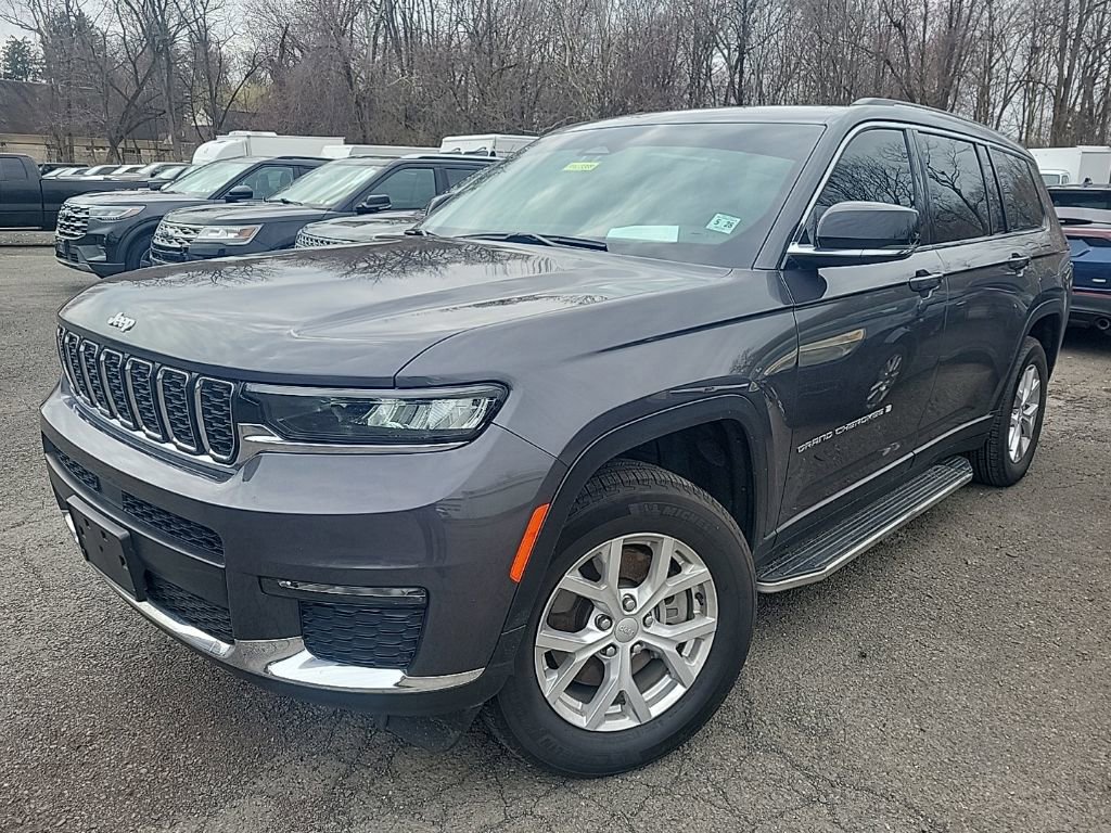 Used 2023 Jeep Grand Cherokee L Limited image 2