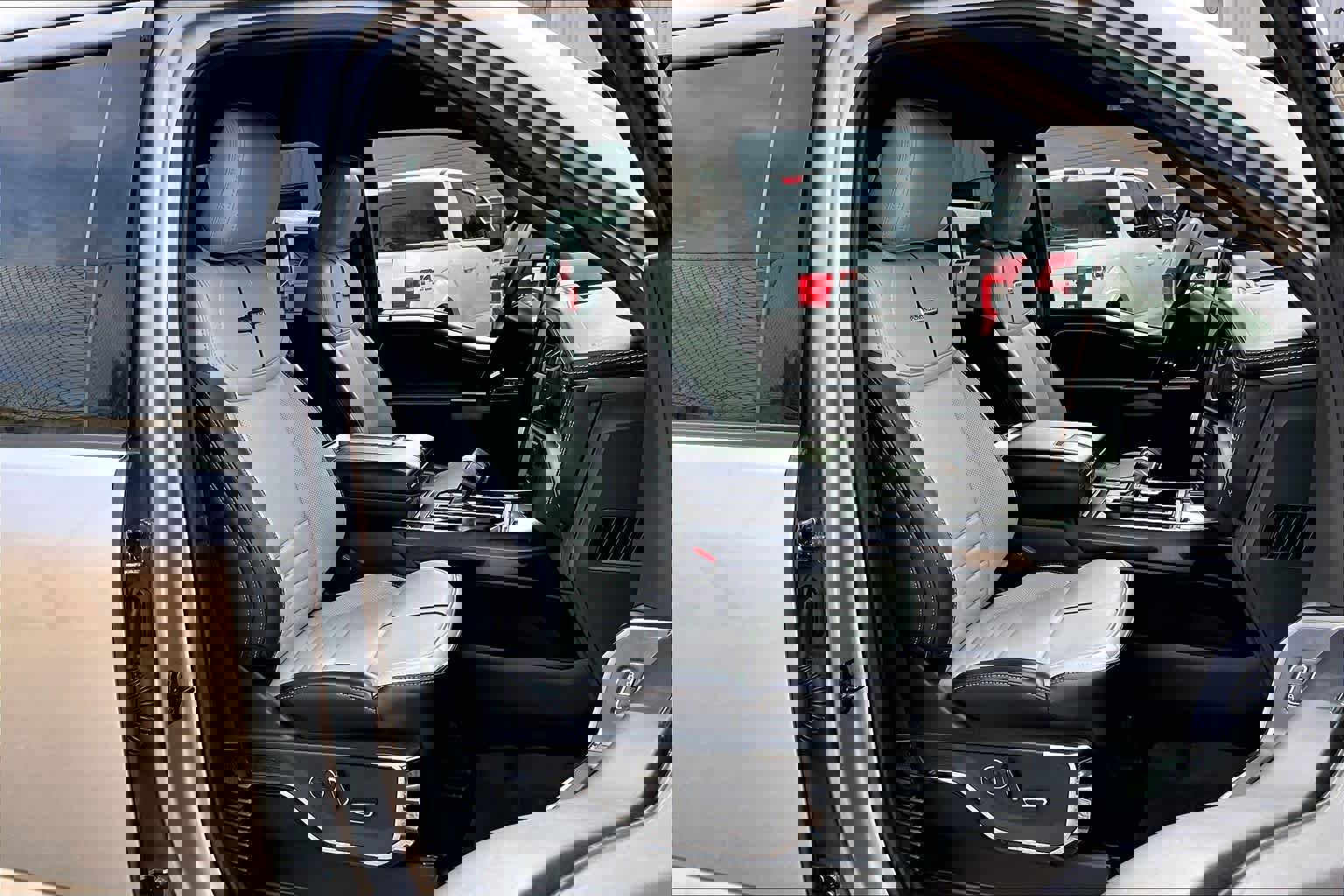 Certified 2025 Ford F150 Lightning Platinum image 11