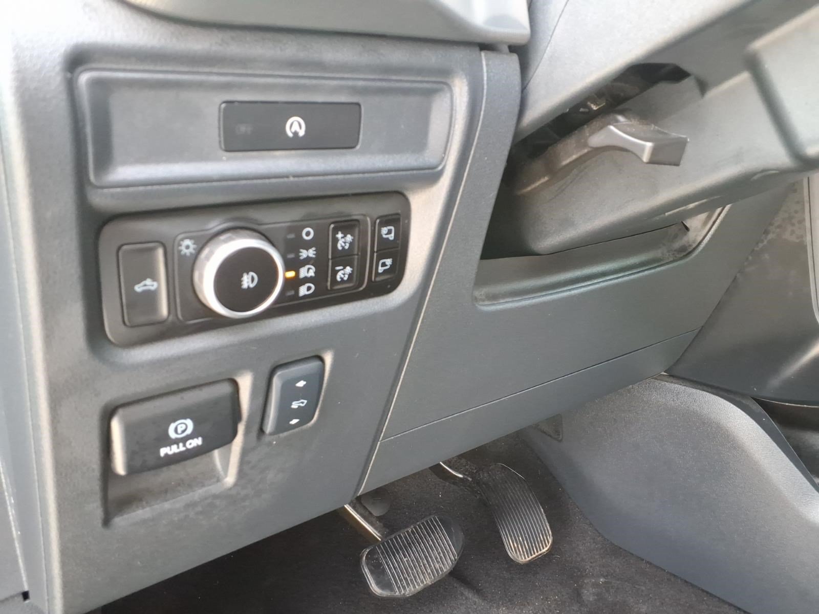 Certified 2025 Ford F150 Lariat w/ Equipment Group 502A High AWD/4WD image 22