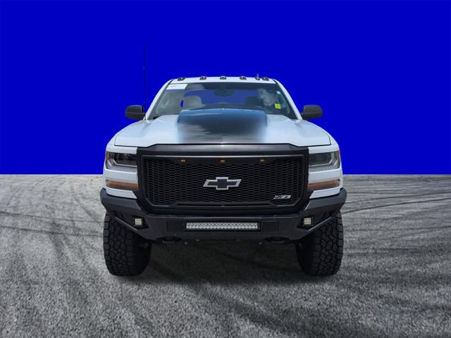 Used 2017 Chevrolet Silverado 1500 LT w/ All Star Edition AWD/4WD image 9