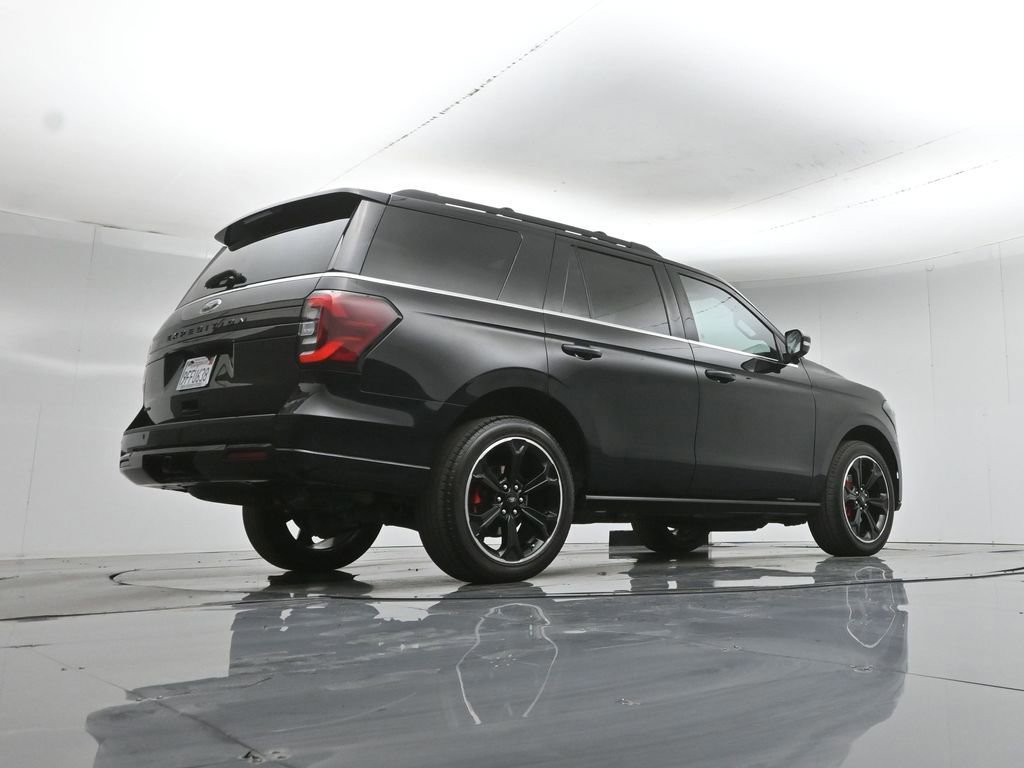 Certified 2023 Ford Expedition Limited image 13