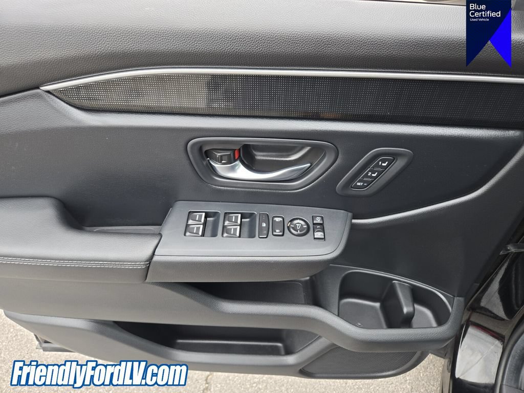 Used 2025 Honda Pilot Elite image 22