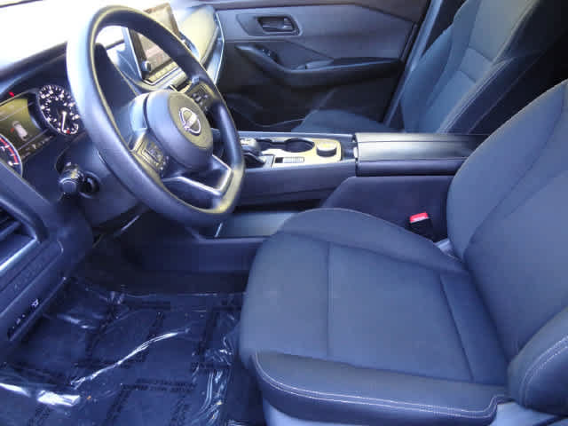 Used 2023 Nissan Rogue S AWD/4WD image 6