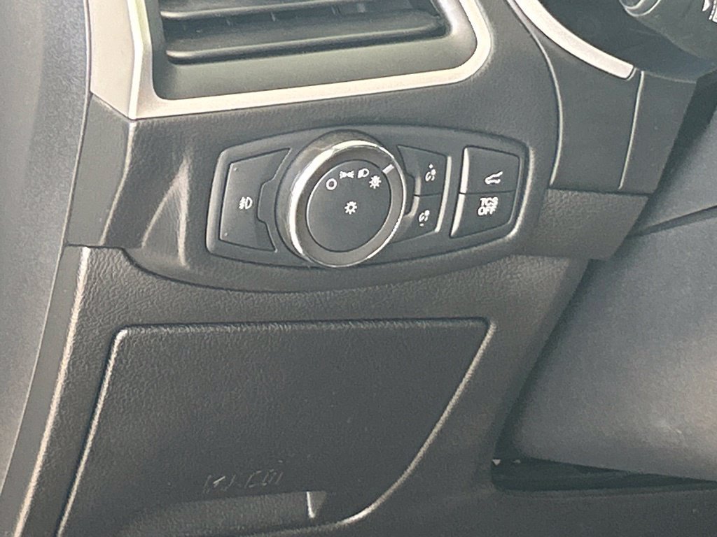 Certified 2021 Ford Edge ST-Line FWD image 33