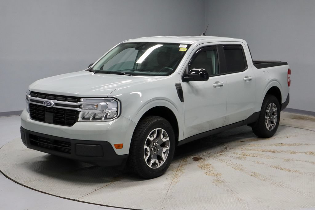 Certified 2024 Ford Maverick Lariat w/ 4K Tow Package AWD/4WD image 9