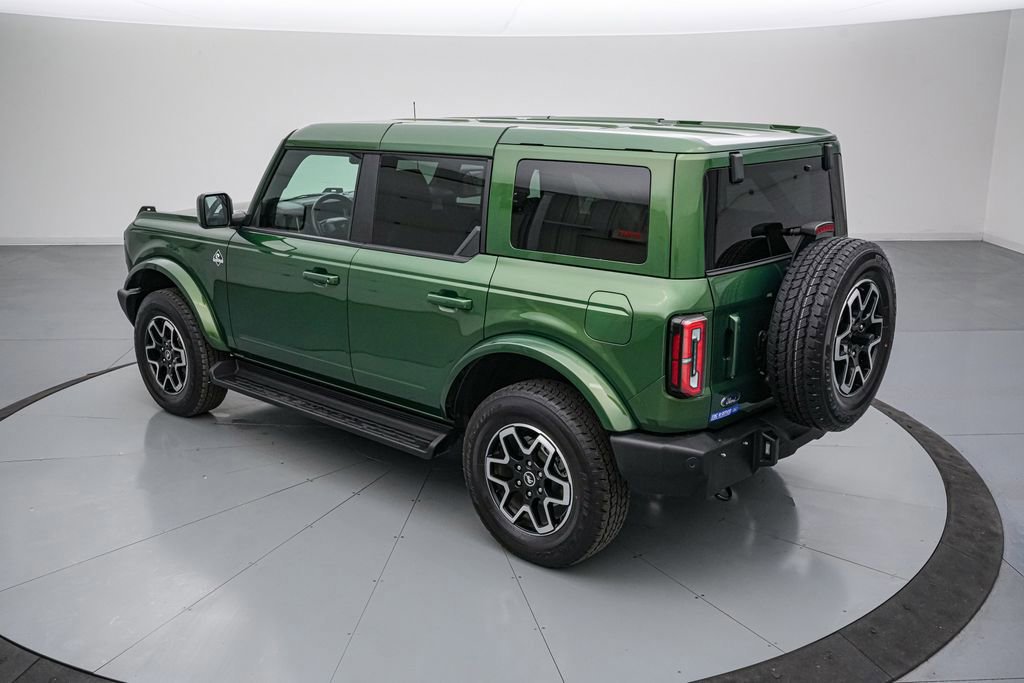 Certified 2025 Ford Bronco Outer Banks image 3